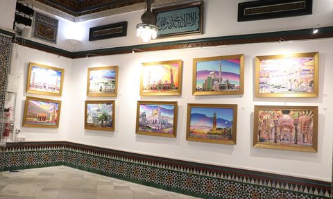 Paris'te 'İslam'da Camiler' Sergisi Açıldı