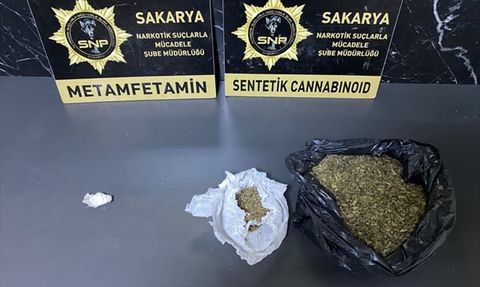 Sakarya'da Uyuşturucu Operasyonu: 10 Gözaltı