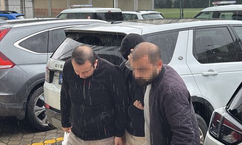 Samsun'da FETÖ Operasyonu: 2 Zanlı Adliyeye Sevk Edildi