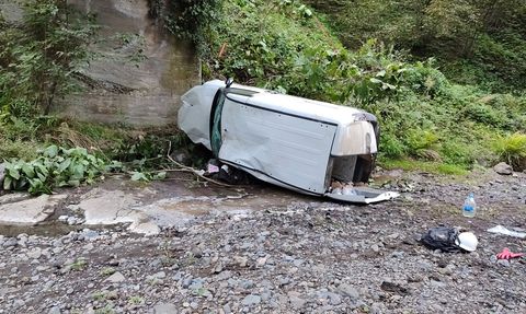Samsun'da Köprüden Düşen Hafif Ticari Araçta İki Yaralı