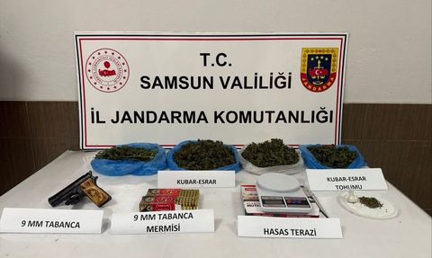 Samsun'da Uyuşturucu ve Kaçakçılık Operasyonu: 2 Zanlı Yakalandı