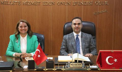 Sanayi ve Teknoloji Bakanı Kacır, Tekirdağ'daki Ziyaretlerini Tamamladı