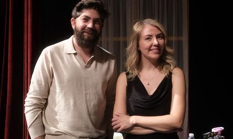 Sil Baştan Oyununun Prömiyeri Gerçekleşti