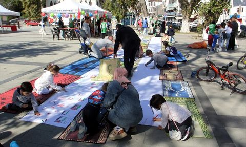 Sinop'ta Filistinli Çocuklar İçin Sanat Etkinliği