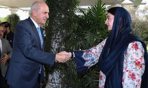 TBMM Başkanı Kurtulmuş, Pakistan'da Pencap Eyaleti Başbakanı ile Görüştü