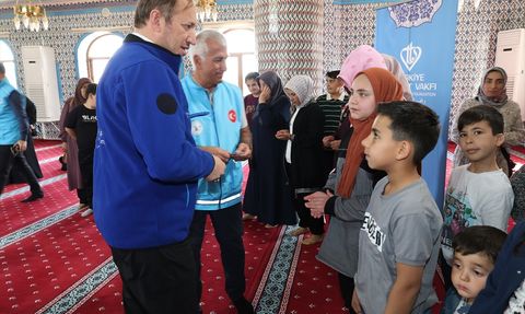 TDV, Elbistan ve Pazarcık'ta İhtiyaç Sahibi Ailelere Yardım Eli Uzattı