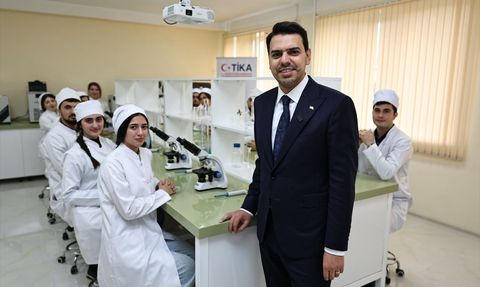 TİKA, Azerbaycan'da Eczacılık Laboratuvarı Kurdu