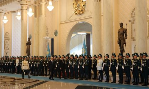 Tokayev ve Aliyev, Orta Koridor Projesi İçin Bir Araya Geldi