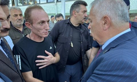 Trabzon'da Kıbrıs Gazisi Mehmet Şahintaş Son Yolculuğuna Uğurlandı