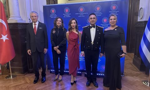 Türkiye Cumhuriyeti'nin 102. Yılı Yunanistan'da Kutlandı