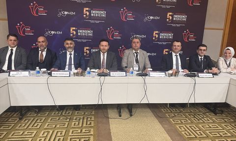 Yapay Zeka Uygulamaları Acil Tıp Kongresi'nde Değerlendirildi