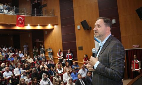 Yeşilay Genel Başkanı Dinç, Adıyaman'da Bağımlılıkla Mücadeleye Dikkat Çekti