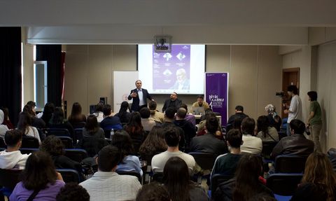 Yücel Çakmaklı: Milli Sinemanın Öncüsü Anıldı