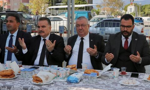 Abdulkadir Güngör Edremit’te dualarla anıldı