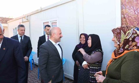 Adıyaman Valisi Osman Varol, Örenli Mahallesi'nde Vatandaşlarla Buluştu
