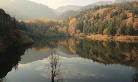 Afyonkarahisar'da sis bulutları gökyüzünde görsel şölen yarattı