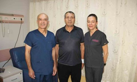 Afyonkarahisar Devlet Hastanesi'nde Aort Damarı Kapalı Yöntemle Tedavi Edildi