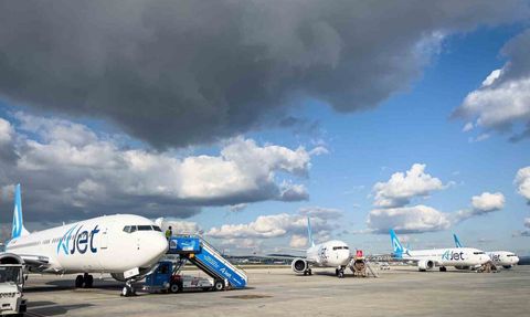 AJet filosuna 2 yeni Boeing 737-8 MAX uçak katıldı