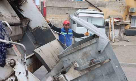 Akdeniz'de konteynerler periyodik olarak yıkanıp dezenfekte ediliyor