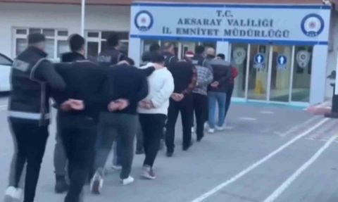 Aksaray'da FETÖ/PDY operasyonu: 10 gözaltı, 1 tutuklama
