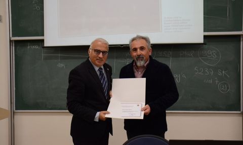 Anadolu Üniversitesi'nde 'Başöğretmen Atatürk, Modernleşme ve Hukuk' Konferansı