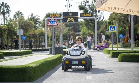 Ara tatilde Mersin Trafik Park çocuklarla dolup taştı