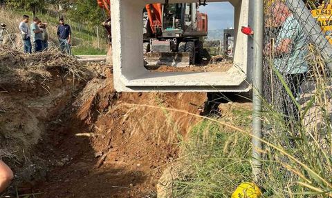 Aydın Büyükşehir Zeybek Mahallesi'nde yağmur suyu hattı çalışmalarını tamamladı