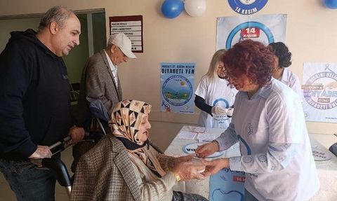 Aydın Devlet Hastanesi'nde Dünya Diyabet Günü için farkındalık etkinliği