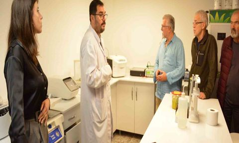 BAÇEM'de 5. Bitki Doku Kültürü Kursu 30 Kursiyerle Tamamlandı