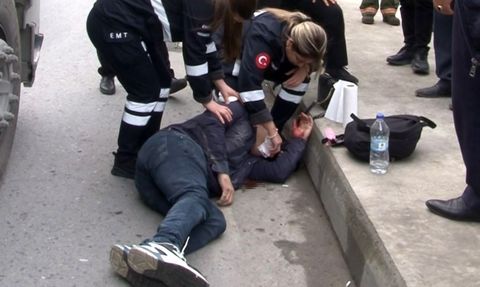 Bahçelievler'de hafriyat kamyonu yayaya çarptı