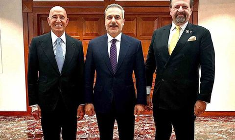 Bakan Fidan, ABD'li Yetkililer Tom Barrack ve Sebastian Gorka ile Görüştü