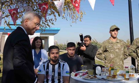 Bakan Memişoğlu: Her ağaç bir candır, ona iyi bakmalıyız