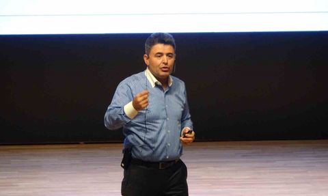 Bakan Yardımcısı Boyraz: Gençlere milli hızlı tren ve Kocaeli projelerini anlattı