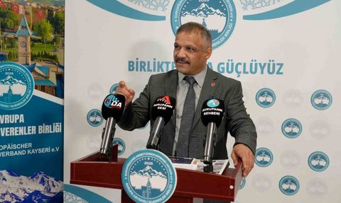 Başkan Ali Hızar: "7 milyon gurbetçiye hakaret eden cezadan kaçamayacak"