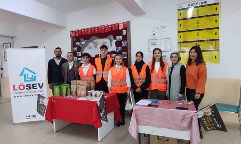 Başkan Tekin, Lösemili Çocuklar Haftası Etkinliğinde Öğrencilerle Buluştu