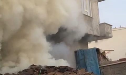 Batman'da saman ve arpa deposunda yangın