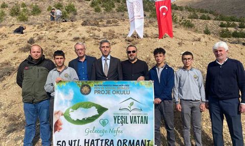 Bayburt Anadolu İmam Hatip Lisesi 50’nci Yıl Hatıra Ormanı kurdu