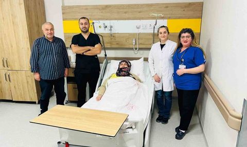 Bayburt Devlet Hastanesi'nde kolon ve rektum tümörü ameliyatları başarıyla gerçekleştirildi