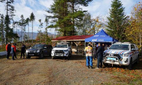 Bozkurt'ta kayıp anne Huriye Helvacı ve oğlu Osman için aramalar sürüyor