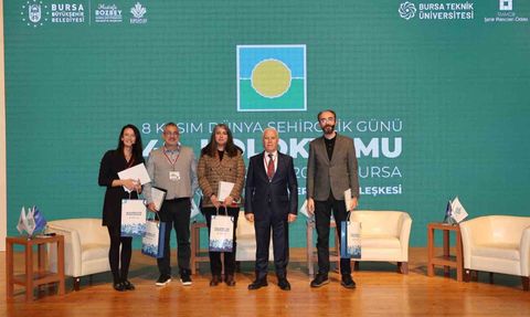 Bursa'da 49. Dünya Şehircilik Günü Kolokyumu: 'Değişimin Eşiğinde'