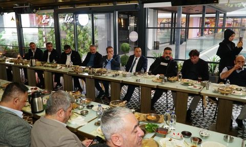 Bursa'da Doğu ve Güneydoğu Derneklerinden Barış Sürecine Destek Çağrısı