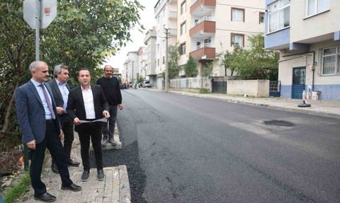 Çayırova'da 3 mahallede 5 sokakta asfalt yenileme çalışması