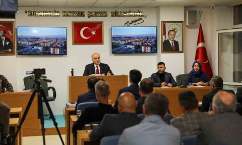 Düzce Belediye Başkanı Faruk Özlü, Yapı Stokunun Yenilenmesini Açıkladı