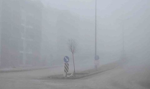 Elazığ'da Sis Etkili Oldu: Görüş 5 Metreye Kadar Düştü
