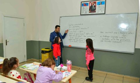 Esenyurt’te eğitimde ilk adım: Paket Ders Sistemi başladı