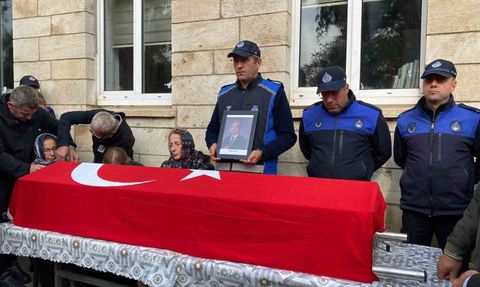 Eski Sinop Belediye Başkanı Hamza İnce son yolculuğuna uğurlandı