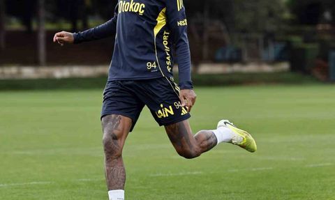 Fenerbahçe, Trendyol Süper Lig 13. haftası için Çaykur Rizespor maçına hazırlandı