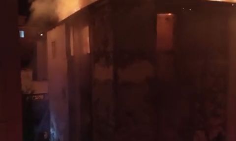 Gaziantep'te 4 Katlı Bina Yangını