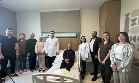 Gaziantep’te bölgenin ilk uyanık kraniotomi ameliyatı başarıyla tamamlandı