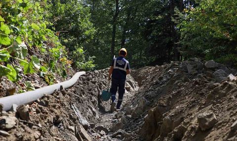 Geyve'ye 5 bin metrelik isale hattı ile 40 bin aboneye kesintisiz su